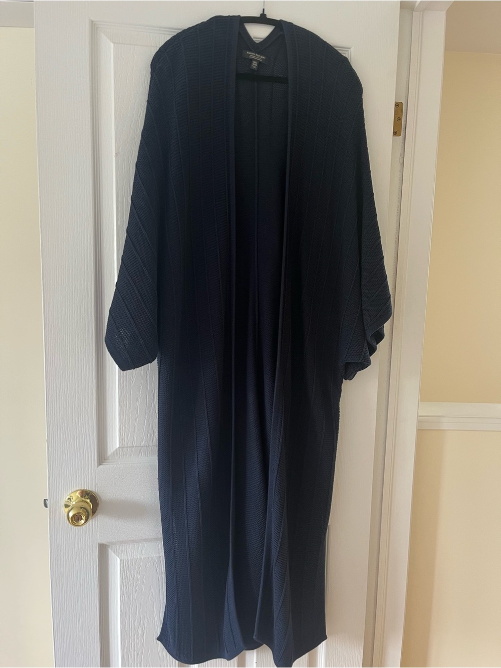 100% Organic Cotton Banana Republic Open  -Front Navy Knit Cardigan - Size M/L